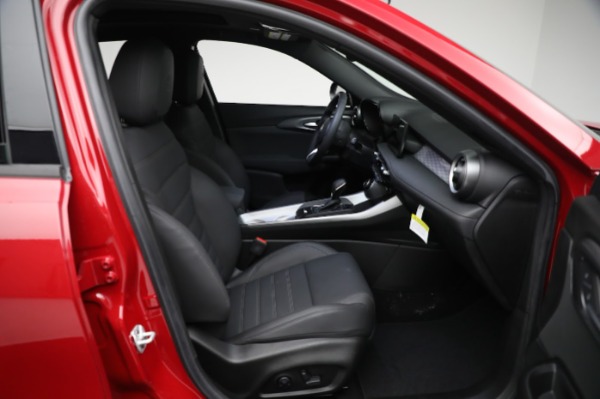 New 2024 Alfa Romeo Tonale Ti for sale $49,790 at Maserati of Greenwich in Greenwich CT 06830 18