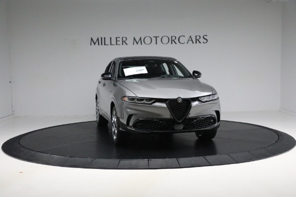 Used 2024 Alfa Romeo Tonale Hybrid Veloce for sale $26,900 at Maserati of Greenwich in Greenwich CT 06830 17