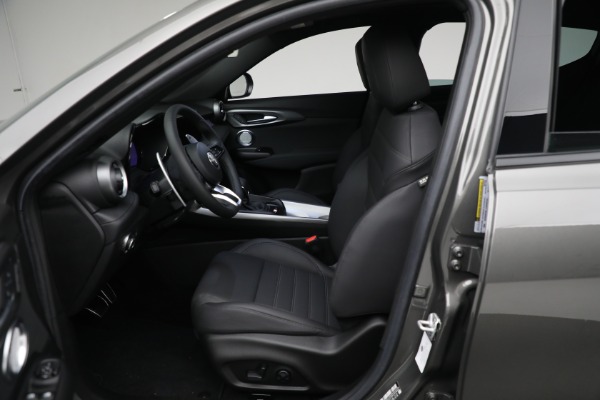 New 2024 Alfa Romeo Tonale Veloce for sale $55,300 at Maserati of Greenwich in Greenwich CT 06830 20