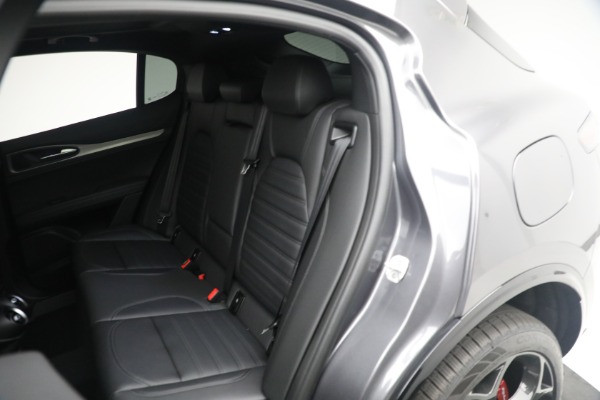 New 2024 Alfa Romeo Stelvio Veloce for sale $58,455 at Maserati of Greenwich in Greenwich CT 06830 21