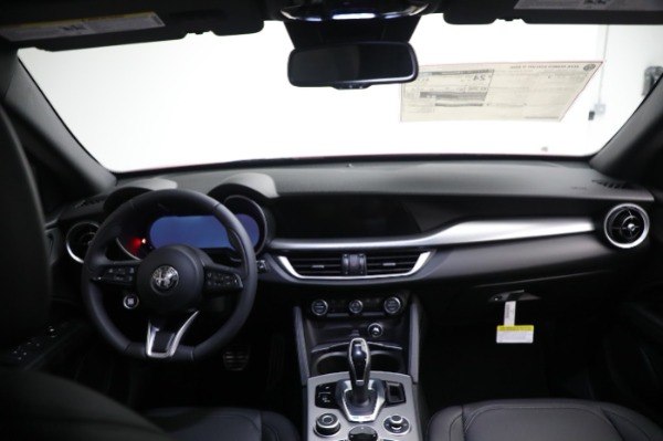New 2024 Alfa Romeo Stelvio Ti for sale $54,320 at Maserati of Greenwich in Greenwich CT 06830 27