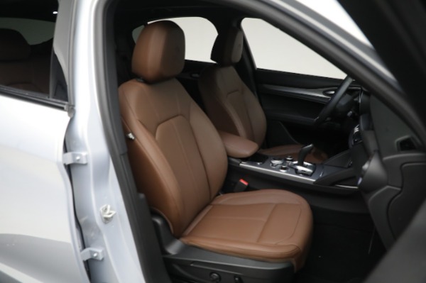 New 2024 Alfa Romeo Stelvio Ti for sale $55,230 at Maserati of Greenwich in Greenwich CT 06830 20