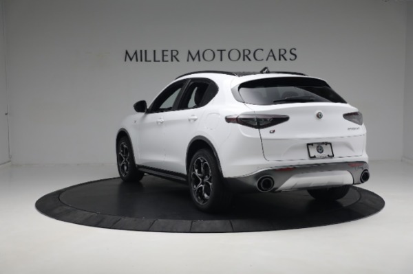 New 2024 Alfa Romeo Stelvio Ti for sale $53,820 at Maserati of Greenwich in Greenwich CT 06830 7