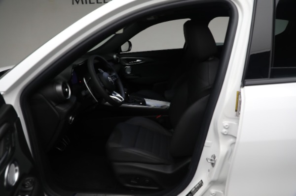 New 2024 Alfa Romeo Tonale Veloce for sale $56,640 at Maserati of Greenwich in Greenwich CT 06830 20