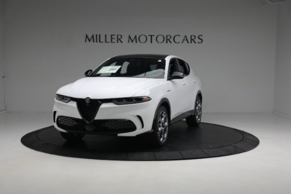 New 2024 Alfa Romeo Tonale Veloce for sale $56,640 at Maserati of Greenwich in Greenwich CT 06830 1