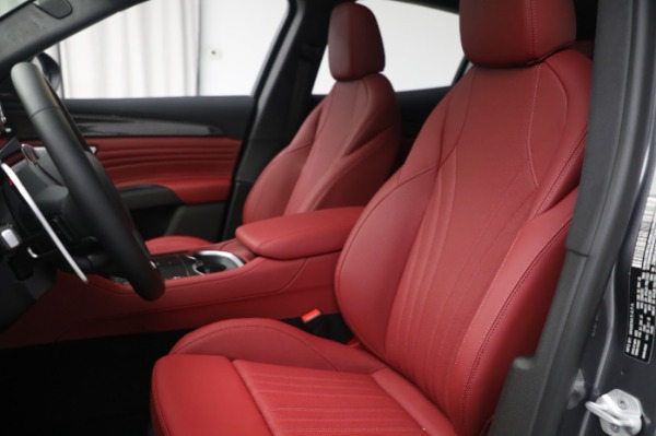 New 2023 Maserati Grecale Modena for sale $91,201 at Maserati of Greenwich in Greenwich CT 06830 16