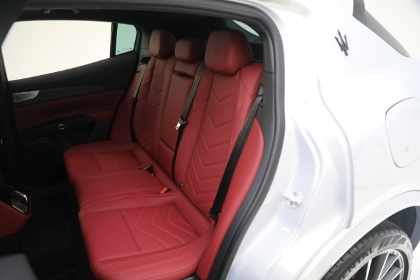 New 2023 Maserati Grecale Modena for sale $91,601 at Maserati of Greenwich in Greenwich CT 06830 27