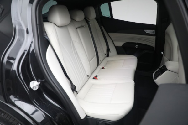 New 2023 Maserati Grecale Modena for sale $88,301 at Maserati of Greenwich in Greenwich CT 06830 23
