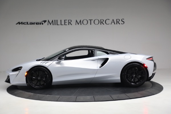 New 2023 McLaren Artura TechLux for sale $279,835 at Maserati of Greenwich in Greenwich CT 06830 3
