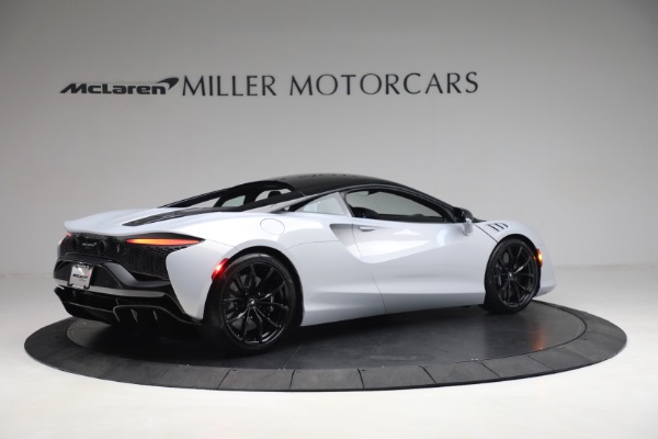 New 2023 McLaren Artura TechLux for sale $279,835 at Maserati of Greenwich in Greenwich CT 06830 8