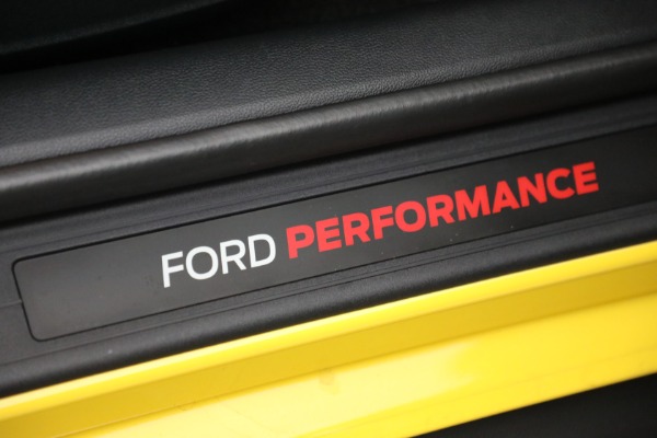 Used 2017 Ford Mustang Shelby GT350R for sale Sold at Maserati of Greenwich in Greenwich CT 06830 17