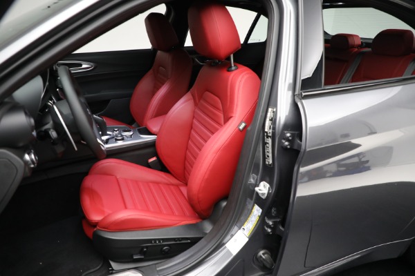 New 2024 Alfa Romeo Giulia Veloce for sale Sold at Maserati of Greenwich in Greenwich CT 06830 25