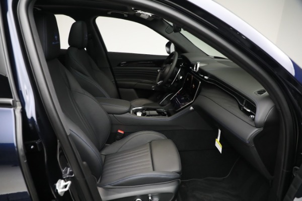 New 2023 Maserati Grecale Modena for sale $94,101 at Maserati of Greenwich in Greenwich CT 06830 18