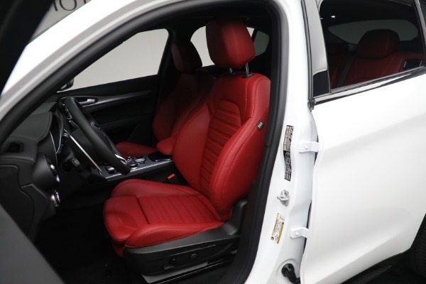 New 2024 Alfa Romeo Stelvio Veloce for sale Sold at Maserati of Greenwich in Greenwich CT 06830 18