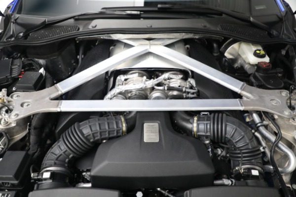 New 2023 Aston Martin Vantage V8 for sale $203,286 at Maserati of Greenwich in Greenwich CT 06830 25