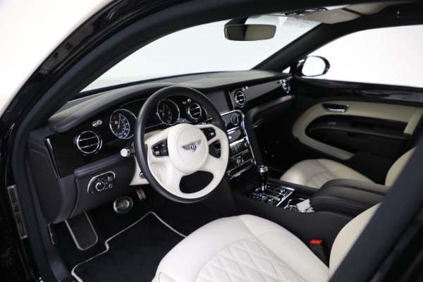 Used 2017 Bentley Mulsanne Extended Wheelbase for sale $259,900 at Maserati of Greenwich in Greenwich CT 06830 17