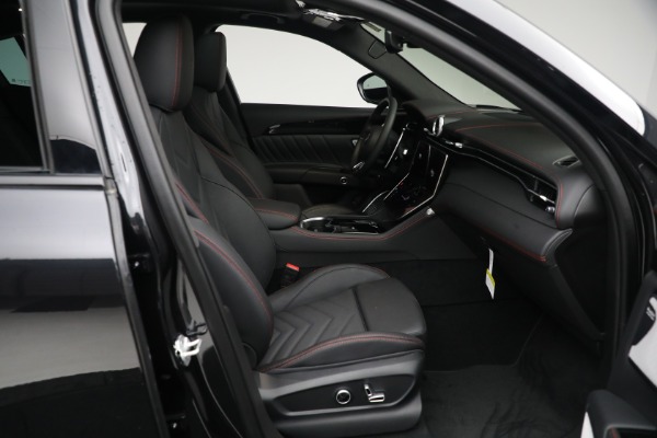 New 2023 Maserati Grecale Modena for sale $91,401 at Maserati of Greenwich in Greenwich CT 06830 22