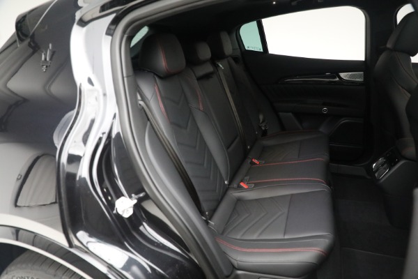 New 2023 Maserati Grecale Modena for sale $91,401 at Maserati of Greenwich in Greenwich CT 06830 27