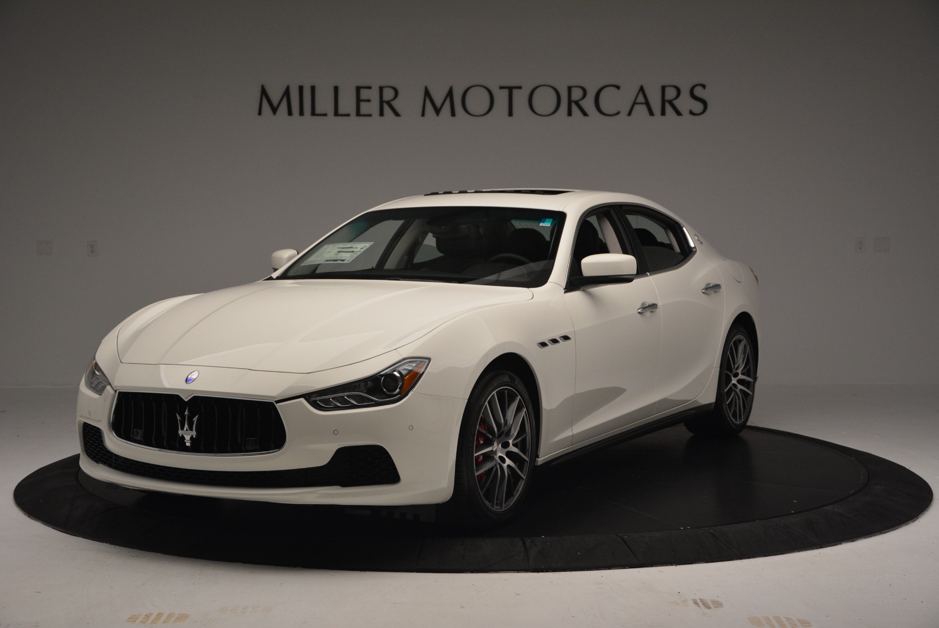 Used 2016 Maserati Ghibli S Q4  EX-LOANER for sale Sold at Maserati of Greenwich in Greenwich CT 06830 1