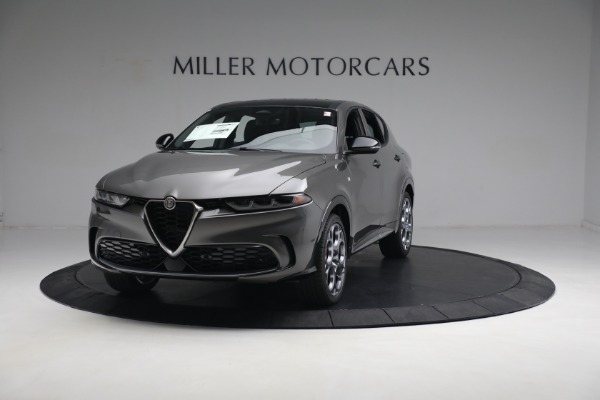 New 2024 Alfa Romeo Tonale Ti for sale $54,450 at Maserati of Greenwich in Greenwich CT 06830 1