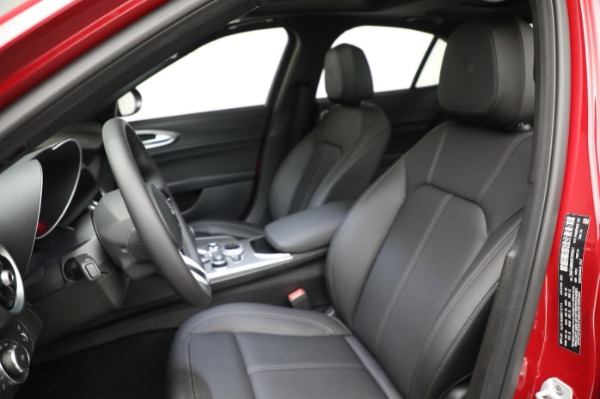 New 2024 Alfa Romeo Giulia Ti for sale $51,115 at Maserati of Greenwich in Greenwich CT 06830 16