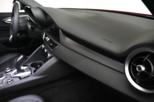 New 2024 Alfa Romeo Giulia Ti for sale $51,115 at Maserati of Greenwich in Greenwich CT 06830 28