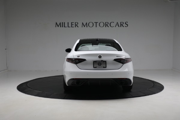 New 2024 Alfa Romeo Giulia Veloce for sale $53,940 at Maserati of Greenwich in Greenwich CT 06830 11