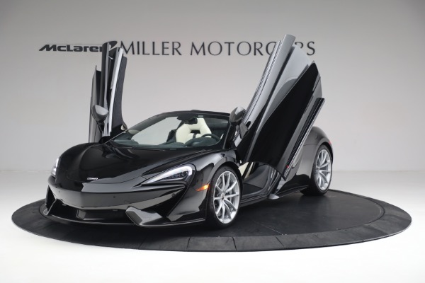 Used 2018 McLaren 570S Spider for sale Sold at Maserati of Greenwich in Greenwich CT 06830 14