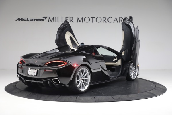 Used 2018 McLaren 570S Spider for sale Sold at Maserati of Greenwich in Greenwich CT 06830 17