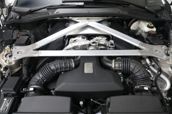 New 2023 Aston Martin Vantage V8 for sale $202,286 at Maserati of Greenwich in Greenwich CT 06830 24