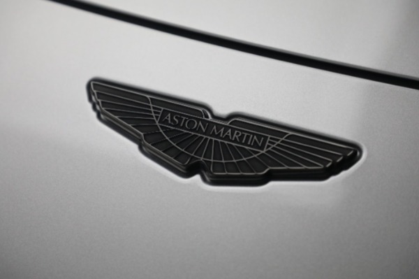 New 2023 Aston Martin Vantage V8 for sale $202,286 at Maserati of Greenwich in Greenwich CT 06830 26
