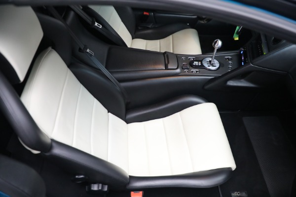Used 2003 Lamborghini Murcielago for sale Sold at Maserati of Greenwich in Greenwich CT 06830 25