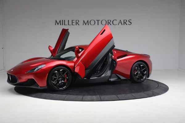 Used 2022 Maserati MC20 for sale $229,900 at Maserati of Greenwich in Greenwich CT 06830 16