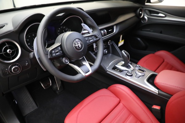 New 2023 Alfa Romeo Stelvio Veloce for sale $48,900 at Maserati of Greenwich in Greenwich CT 06830 26
