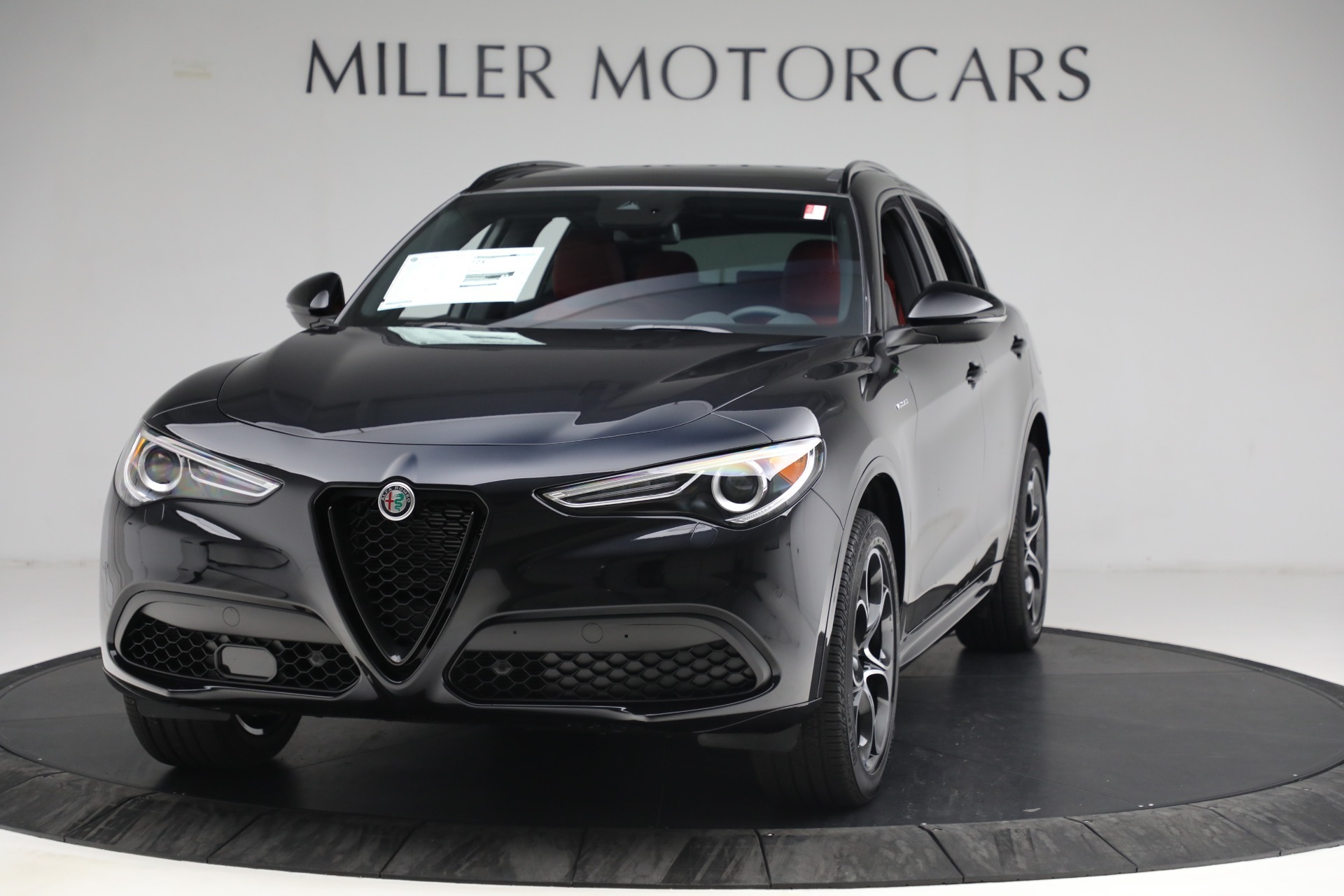 New 2023 Alfa Romeo Stelvio Veloce for sale $48,900 at Maserati of Greenwich in Greenwich CT 06830 1