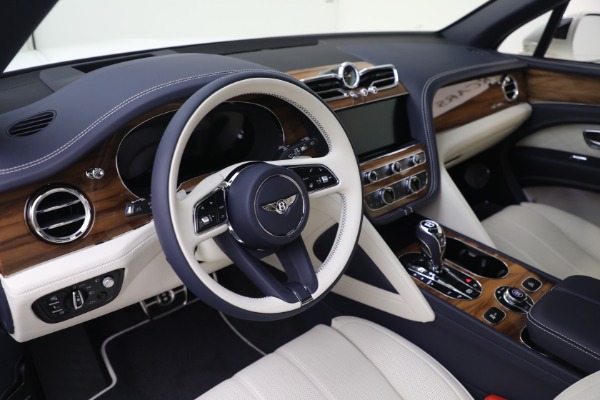 New 2023 Bentley Bentayga EWB Azure V8 for sale $292,110 at Maserati of Greenwich in Greenwich CT 06830 18