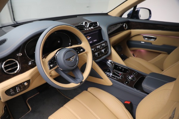 New 2023 Bentley Bentayga Hybrid for sale $250,740 at Maserati of Greenwich in Greenwich CT 06830 21