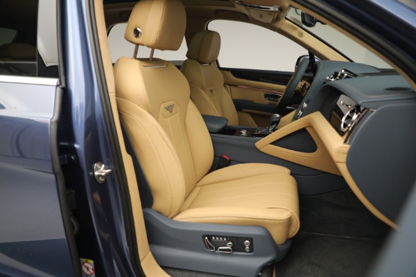 New 2023 Bentley Bentayga Hybrid for sale $250,740 at Maserati of Greenwich in Greenwich CT 06830 28