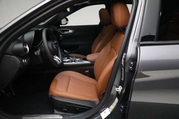 New 2024 Alfa Romeo Giulia Ti for sale $54,250 at Maserati of Greenwich in Greenwich CT 06830 20