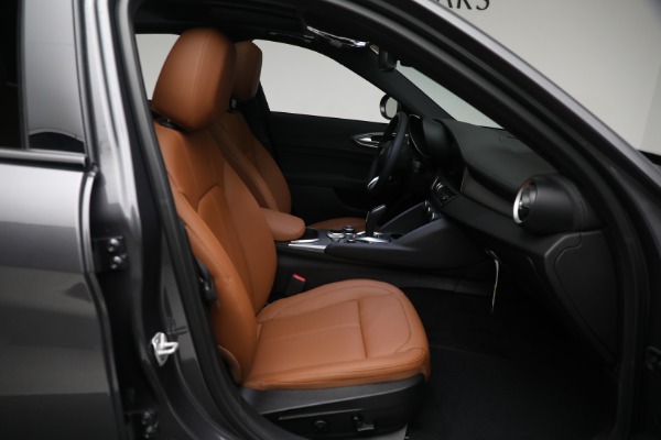 New 2024 Alfa Romeo Giulia Ti for sale $54,250 at Maserati of Greenwich in Greenwich CT 06830 23