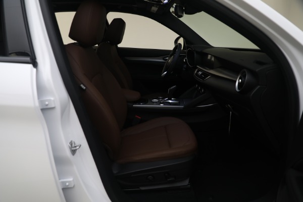 New 2024 Alfa Romeo Stelvio Ti for sale $54,570 at Maserati of Greenwich in Greenwich CT 06830 25