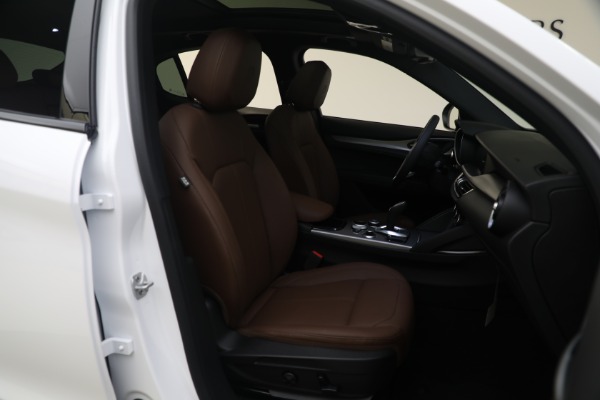 New 2024 Alfa Romeo Stelvio Ti for sale $54,570 at Maserati of Greenwich in Greenwich CT 06830 26