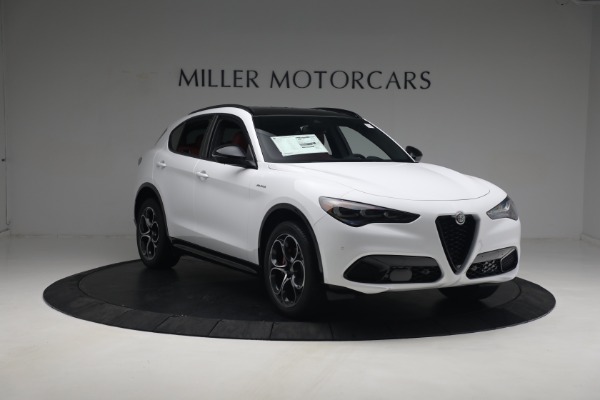 New 2024 Alfa Romeo Stelvio Veloce for sale $56,095 at Maserati of Greenwich in Greenwich CT 06830 19
