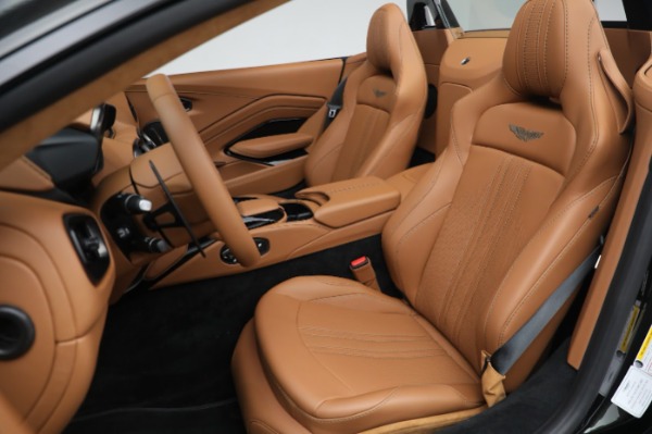 New 2023 Aston Martin Vantage V8 for sale $209,886 at Maserati of Greenwich in Greenwich CT 06830 21