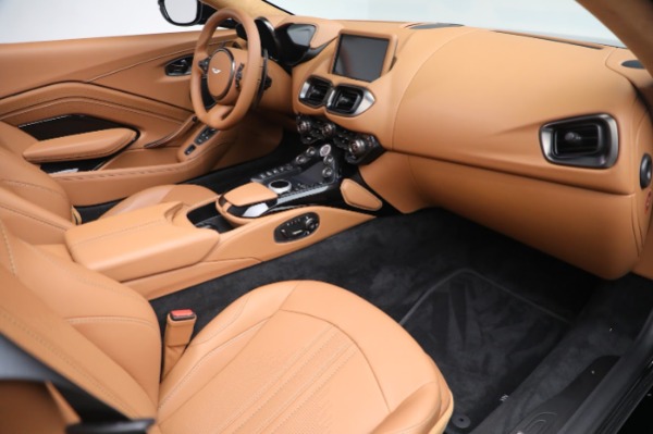 New 2023 Aston Martin Vantage V8 for sale $209,886 at Maserati of Greenwich in Greenwich CT 06830 25