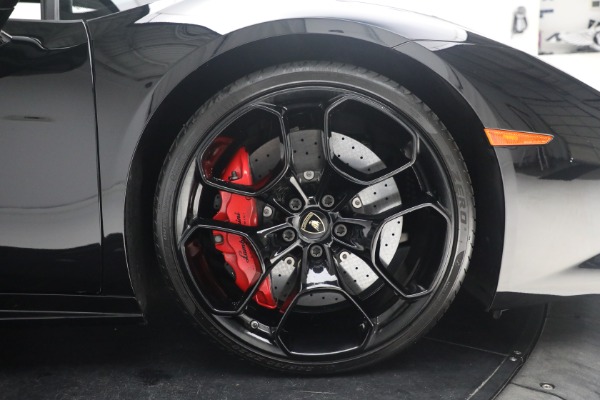 Used 2015 Lamborghini Huracan LP 610-4 for sale $219,900 at Maserati of Greenwich in Greenwich CT 06830 15