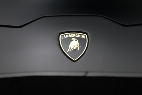 Used 2015 Lamborghini Huracan LP 610-4 for sale $219,900 at Maserati of Greenwich in Greenwich CT 06830 28