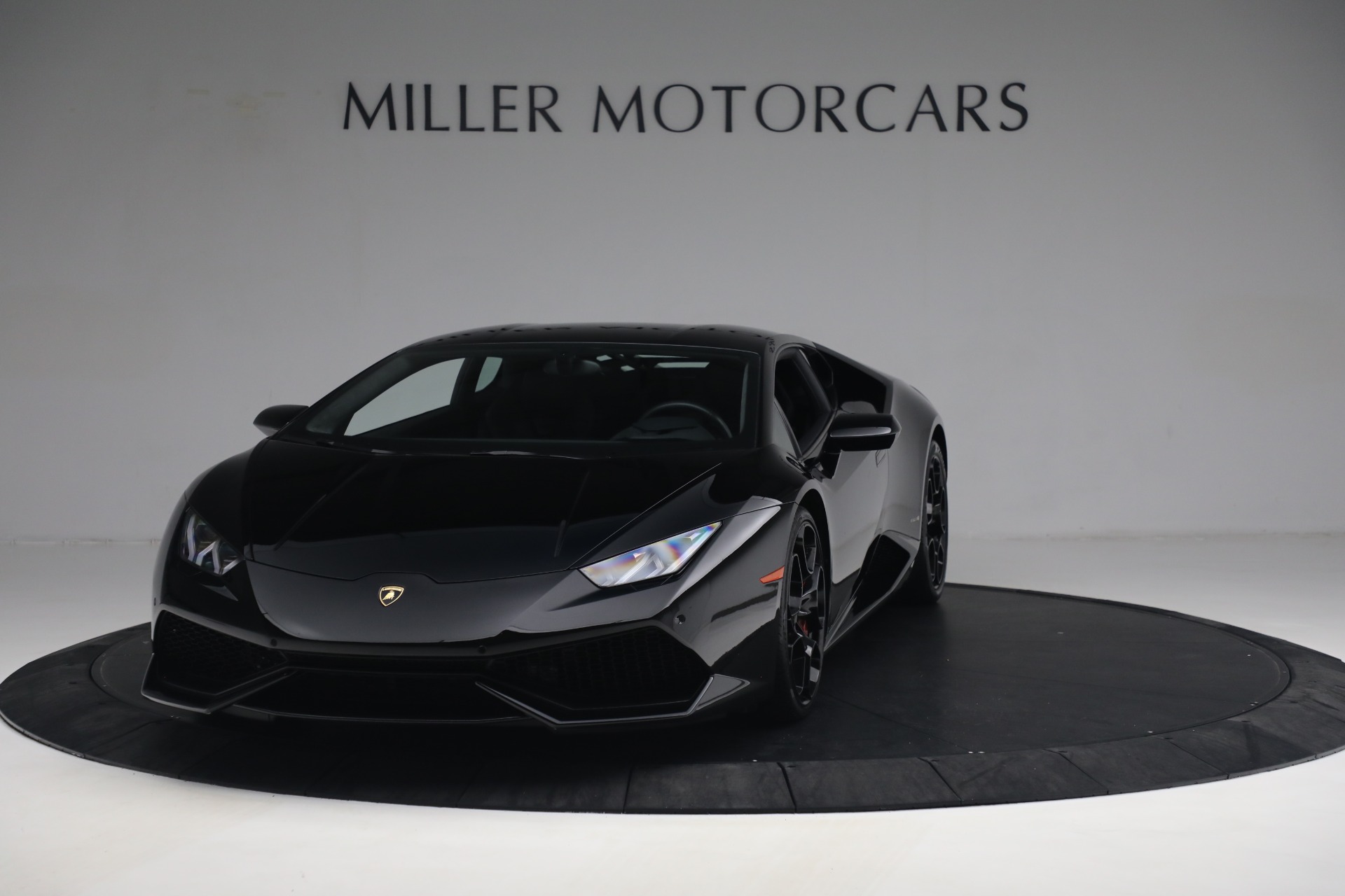 Used 2015 Lamborghini Huracan LP 610-4 for sale $219,900 at Maserati of Greenwich in Greenwich CT 06830 1