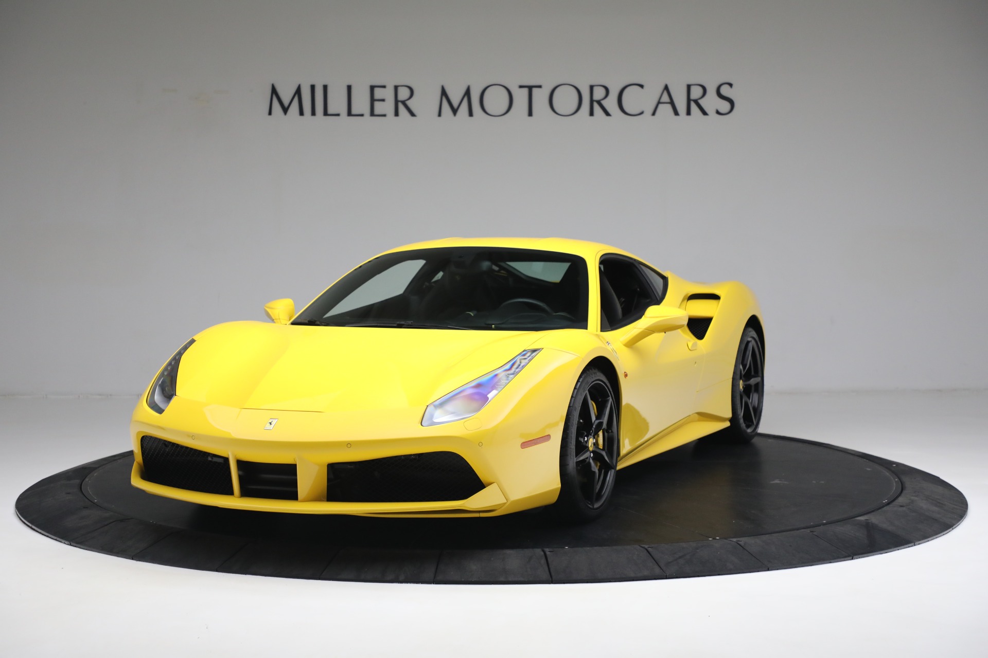 Used 2016 Ferrari 488 GTB for sale $249,900 at Maserati of Greenwich in Greenwich CT 06830 1