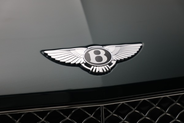 New 2023 Bentley Bentayga Azure Hybrid for sale $258,965 at Maserati of Greenwich in Greenwich CT 06830 16